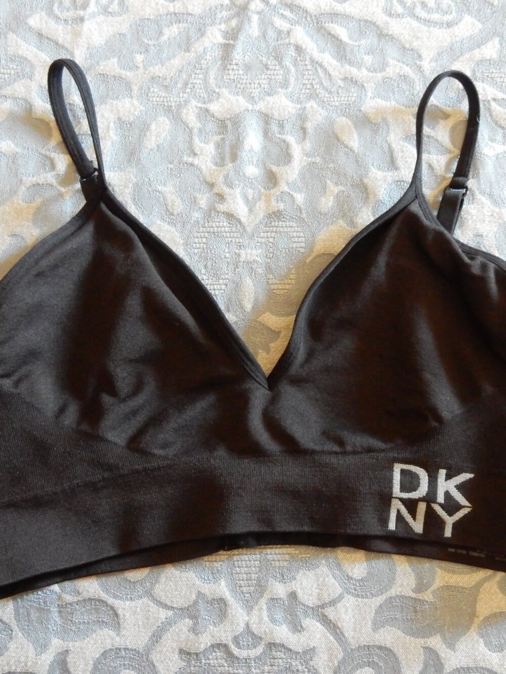 DNKY black stretch bralette L adjustable straps (#1) Euc!!!